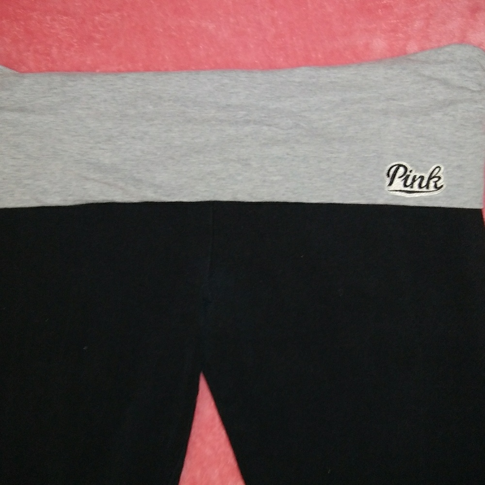 Pink VS yoga leggings - Picture 2 of 5